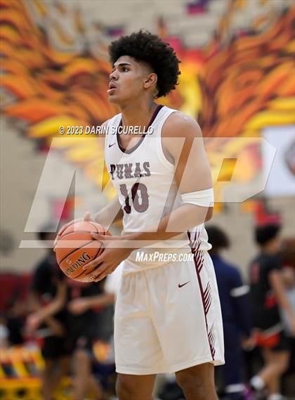 Thumbnail 1 in Archbishop Stepinac vs. Perry (Hoophall West Invitational) photogallery.