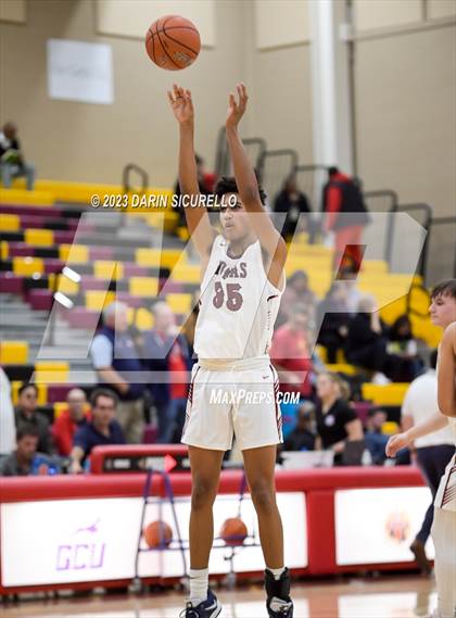 Thumbnail 3 in Archbishop Stepinac vs. Perry (Hoophall West Invitational) photogallery.