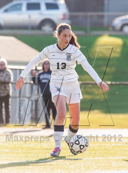 Thumbnail 3 in Immaculate vs Old Saybrook (CIAC Class S Quarterfinal) photogallery.
