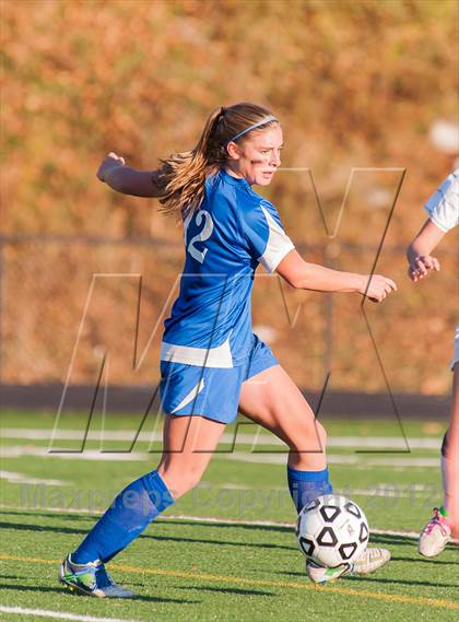 Thumbnail 2 in Immaculate vs Old Saybrook (CIAC Class S Quarterfinal) photogallery.