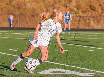 Thumbnail 3 in Immaculate vs Old Saybrook (CIAC Class S Quarterfinal) photogallery.