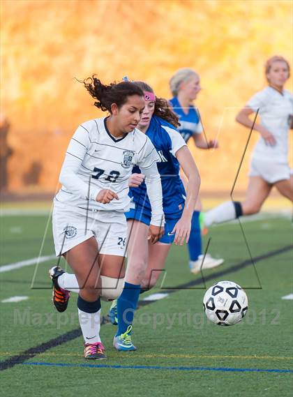 Thumbnail 3 in Immaculate vs Old Saybrook (CIAC Class S Quarterfinal) photogallery.