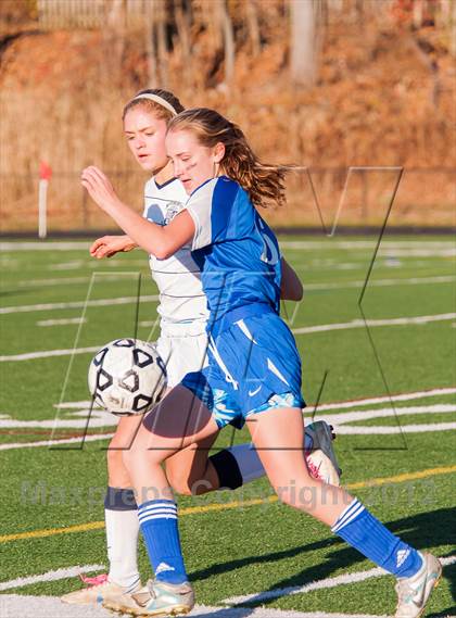 Thumbnail 3 in Immaculate vs Old Saybrook (CIAC Class S Quarterfinal) photogallery.