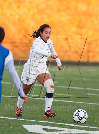 Thumbnail 1 in Immaculate vs Old Saybrook (CIAC Class S Quarterfinal) photogallery.