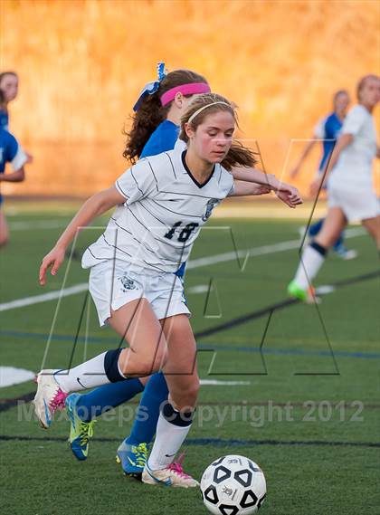 Thumbnail 3 in Immaculate vs Old Saybrook (CIAC Class S Quarterfinal) photogallery.