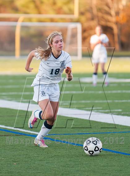 Thumbnail 3 in Immaculate vs Old Saybrook (CIAC Class S Quarterfinal) photogallery.