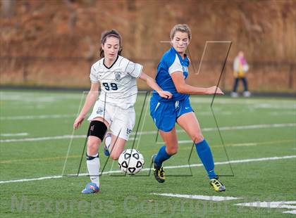 Thumbnail 2 in Immaculate vs Old Saybrook (CIAC Class S Quarterfinal) photogallery.