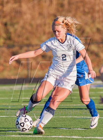 Thumbnail 2 in Immaculate vs Old Saybrook (CIAC Class S Quarterfinal) photogallery.