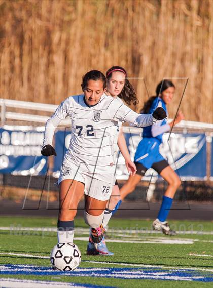 Thumbnail 2 in Immaculate vs Old Saybrook (CIAC Class S Quarterfinal) photogallery.