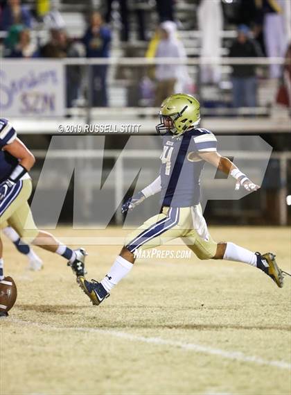 Thumbnail 2 in Kingfisher vs Mount St. Mary photogallery.