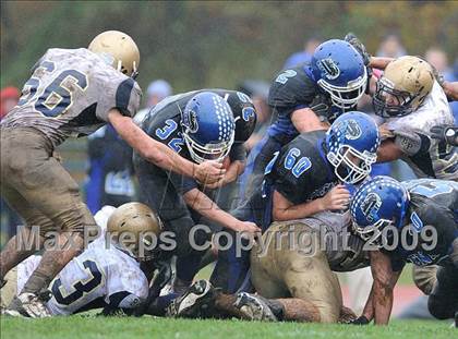 Thumbnail 2 in Bayport-Blue Point @ Elwood-Glenn  photogallery.
