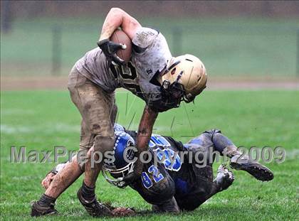 Thumbnail 1 in Bayport-Blue Point @ Elwood-Glenn  photogallery.