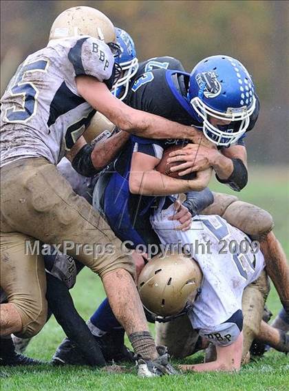 Thumbnail 3 in Bayport-Blue Point @ Elwood-Glenn  photogallery.