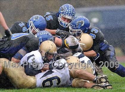 Thumbnail 3 in Bayport-Blue Point @ Elwood-Glenn  photogallery.