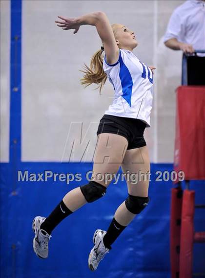 Thumbnail 3 in St. Francis vs. Rocklin (CIF SJS D2 Final) photogallery.