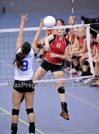Thumbnail 3 in St. Francis vs. Rocklin (CIF SJS D2 Final) photogallery.