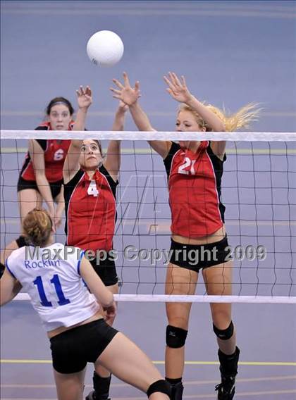 Thumbnail 3 in St. Francis vs. Rocklin (CIF SJS D2 Final) photogallery.