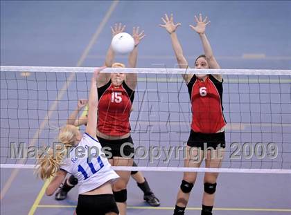 Thumbnail 3 in St. Francis vs. Rocklin (CIF SJS D2 Final) photogallery.