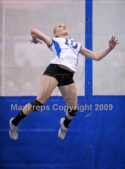 Thumbnail 2 in St. Francis vs. Rocklin (CIF SJS D2 Final) photogallery.