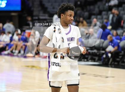 Thumbnail 2 in Christian Brothers vs. Sacramento (CIF SJS Division 3 Final) photogallery.