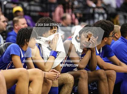 Thumbnail 3 in Christian Brothers vs. Sacramento (CIF SJS Division 3 Final) photogallery.