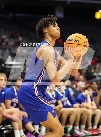 Thumbnail 1 in Christian Brothers vs. Sacramento (CIF SJS Division 3 Final) photogallery.