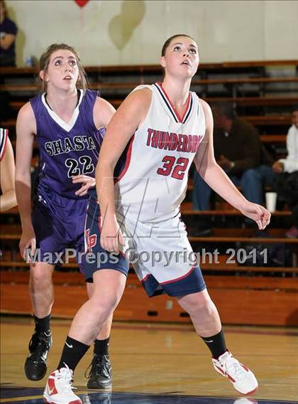 Thumbnail 2 in Shasta vs. Las Plumas (Lady Bulldog Holiday Classic) photogallery.