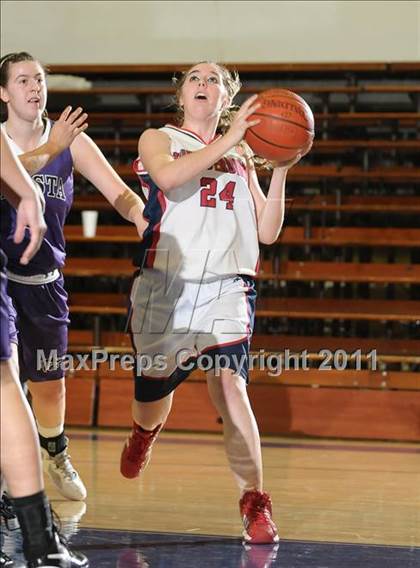Thumbnail 1 in Shasta vs. Las Plumas (Lady Bulldog Holiday Classic) photogallery.