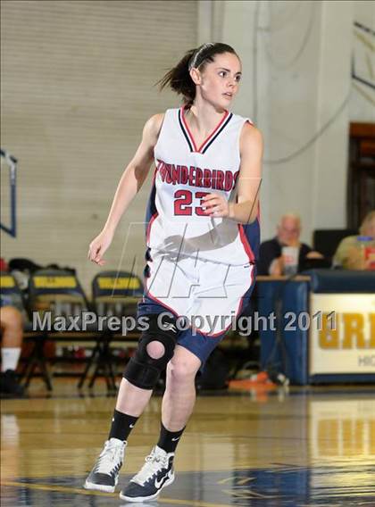 Thumbnail 1 in Shasta vs. Las Plumas (Lady Bulldog Holiday Classic) photogallery.