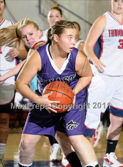 Thumbnail 1 in Shasta vs. Las Plumas (Lady Bulldog Holiday Classic) photogallery.