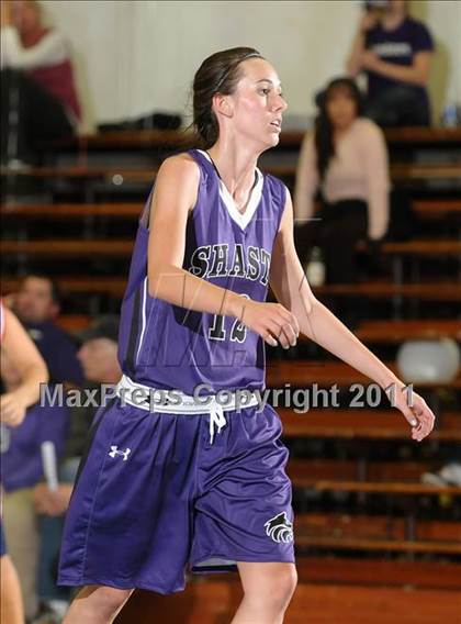 Thumbnail 1 in Shasta vs. Las Plumas (Lady Bulldog Holiday Classic) photogallery.