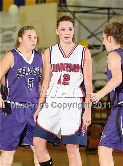 Thumbnail 1 in Shasta vs. Las Plumas (Lady Bulldog Holiday Classic) photogallery.