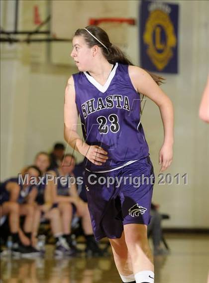 Thumbnail 2 in Shasta vs. Las Plumas (Lady Bulldog Holiday Classic) photogallery.