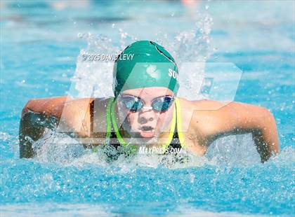 Thumbnail 3 in AIA D1 Finals photogallery.