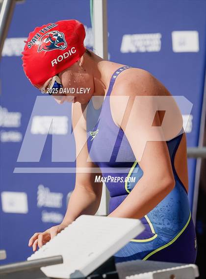 Thumbnail 2 in AIA D1 Finals photogallery.