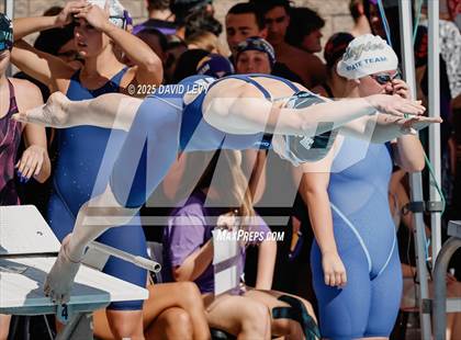 Thumbnail 3 in AIA D1 Finals photogallery.