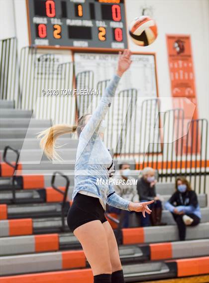 Thumbnail 2 in North @ Shawnee Mission East photogallery.