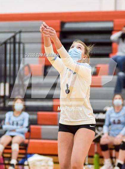 Thumbnail 2 in North @ Shawnee Mission East photogallery.