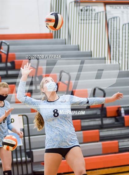 Thumbnail 1 in North @ Shawnee Mission East photogallery.