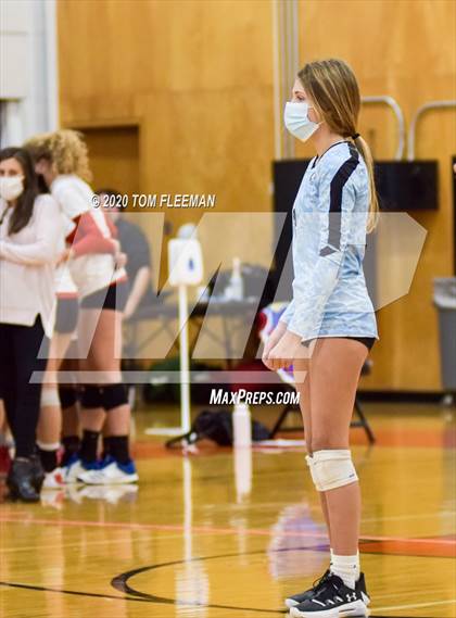 Thumbnail 1 in North @ Shawnee Mission East photogallery.