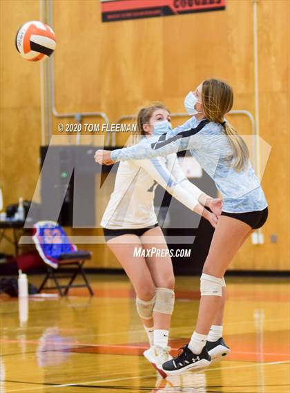 Thumbnail 1 in North @ Shawnee Mission East photogallery.