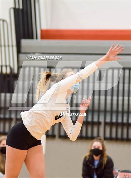 Thumbnail 2 in North @ Shawnee Mission East photogallery.