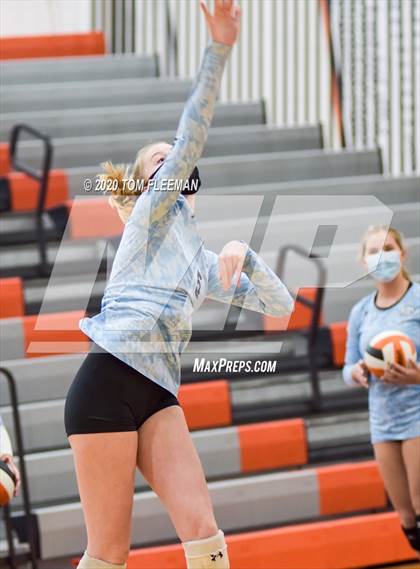 Thumbnail 3 in North @ Shawnee Mission East photogallery.