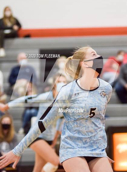 Thumbnail 1 in North @ Shawnee Mission East photogallery.