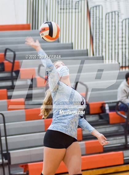 Thumbnail 2 in North @ Shawnee Mission East photogallery.