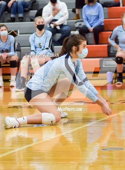 Thumbnail 3 in North @ Shawnee Mission East photogallery.
