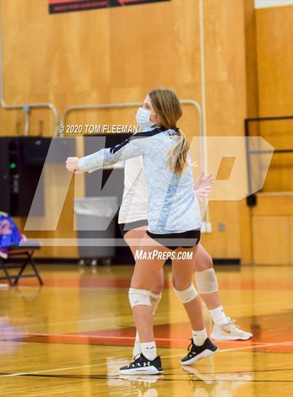Thumbnail 2 in North @ Shawnee Mission East photogallery.