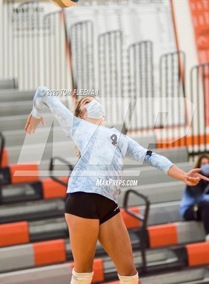 Thumbnail 1 in North @ Shawnee Mission East photogallery.