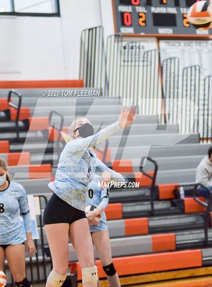 Thumbnail 1 in North @ Shawnee Mission East photogallery.