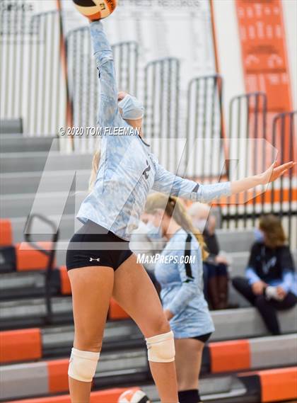 Thumbnail 1 in North @ Shawnee Mission East photogallery.